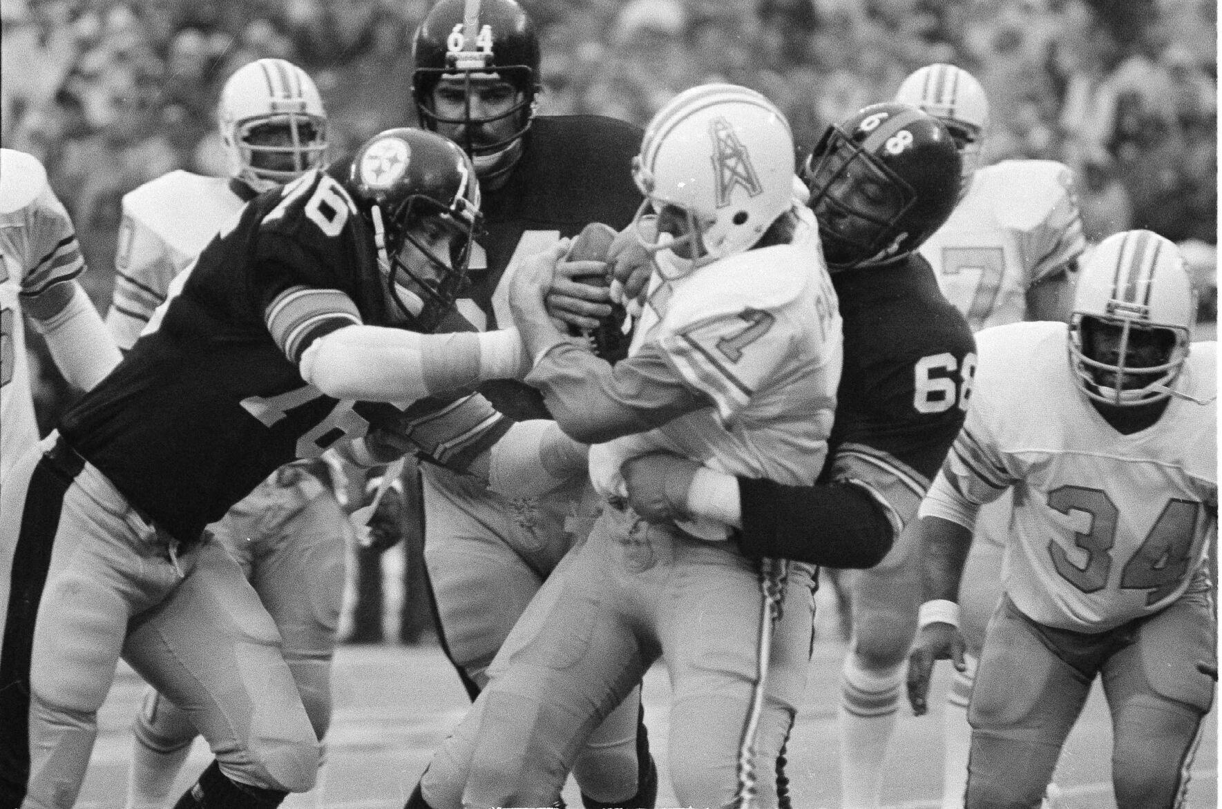 1979: Pittsburgh Steelers win their third AFC championship by beating Houston Oilers